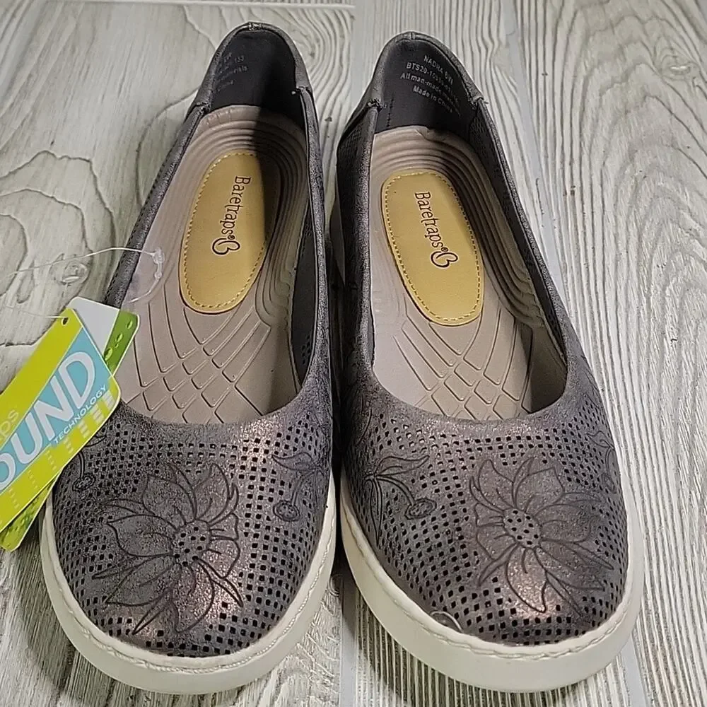 Baretraps Nadra Floral Pewter Slip On Flats Womens Size 6 Wide NEW